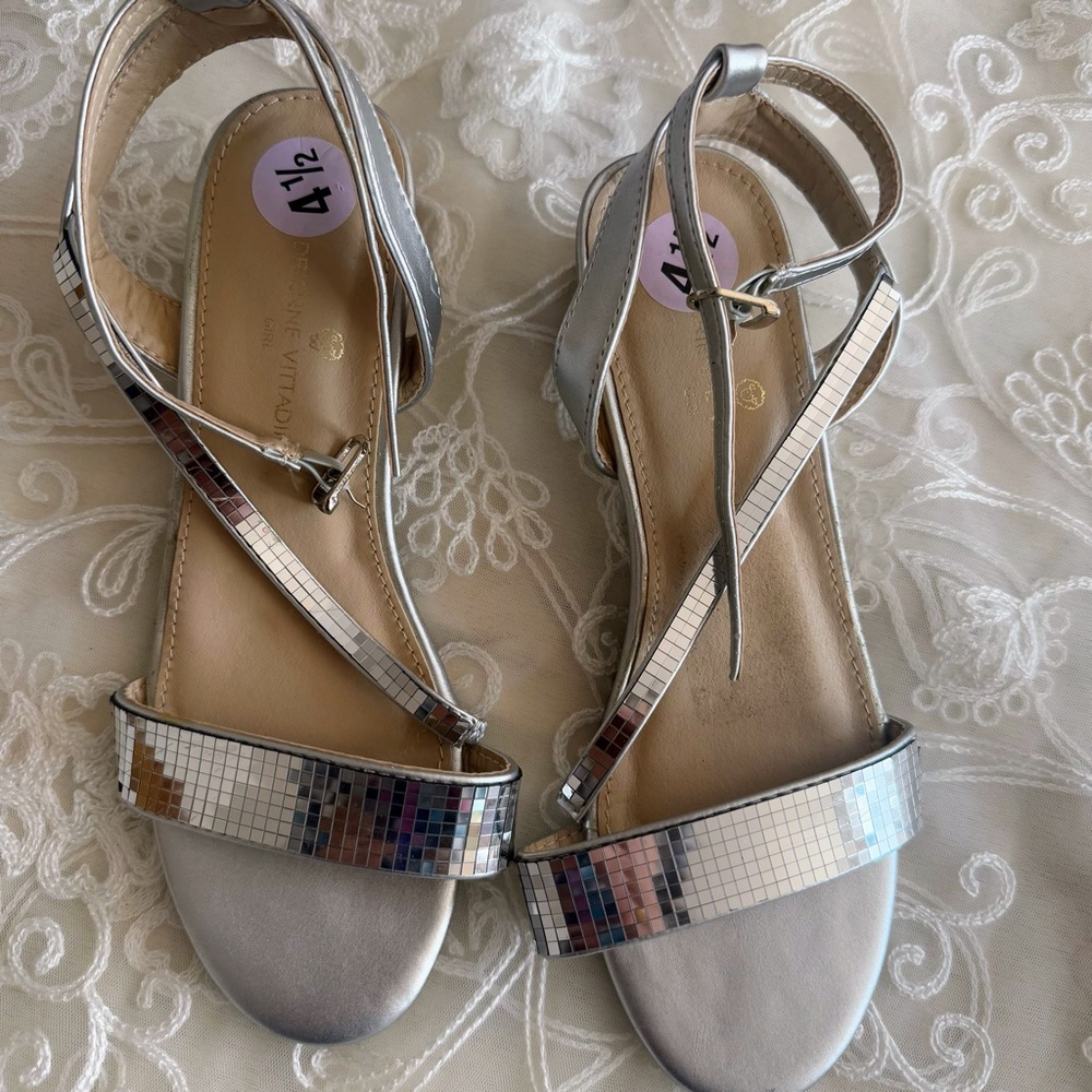 Adrienne Vittadini Silver Strappy Sandals Low Heel